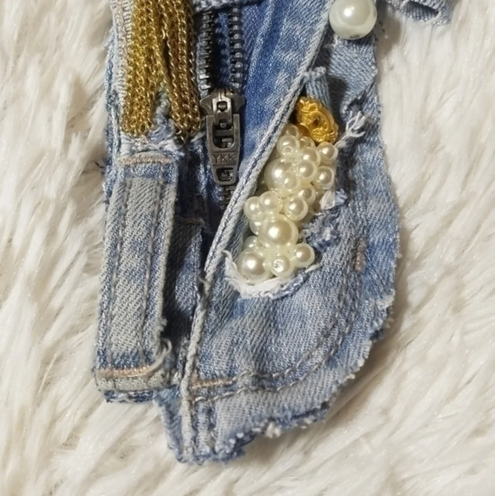 Tasty Raw Edge Denim 